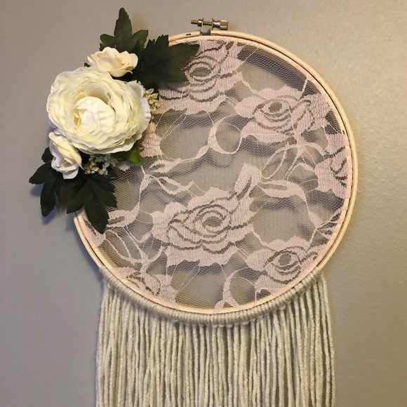Handmade Dreamcatcher - Picture 2 of 4